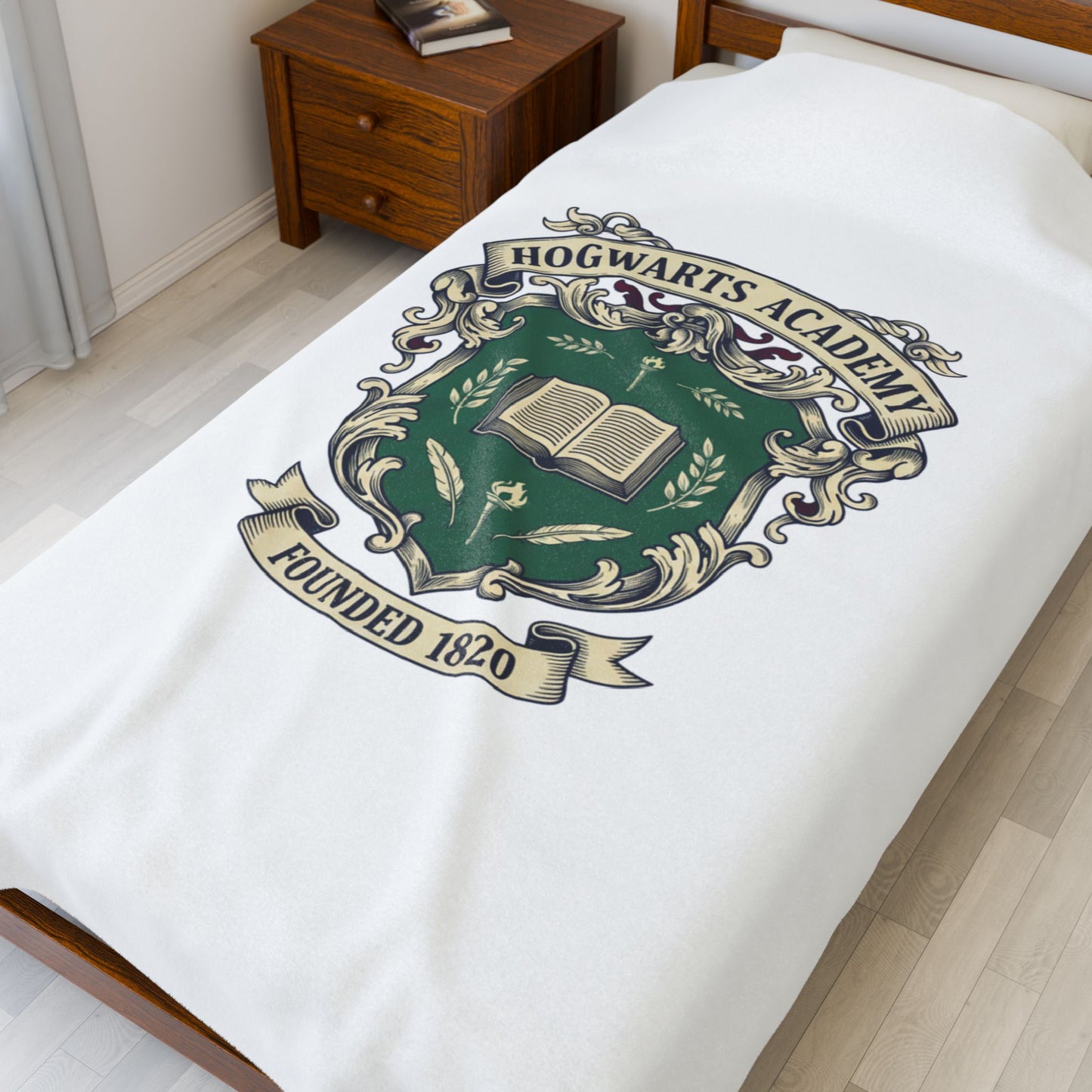 Hogwarts Velveteen Plush Blanket | Collegiate Crest, Vintage Club Logo