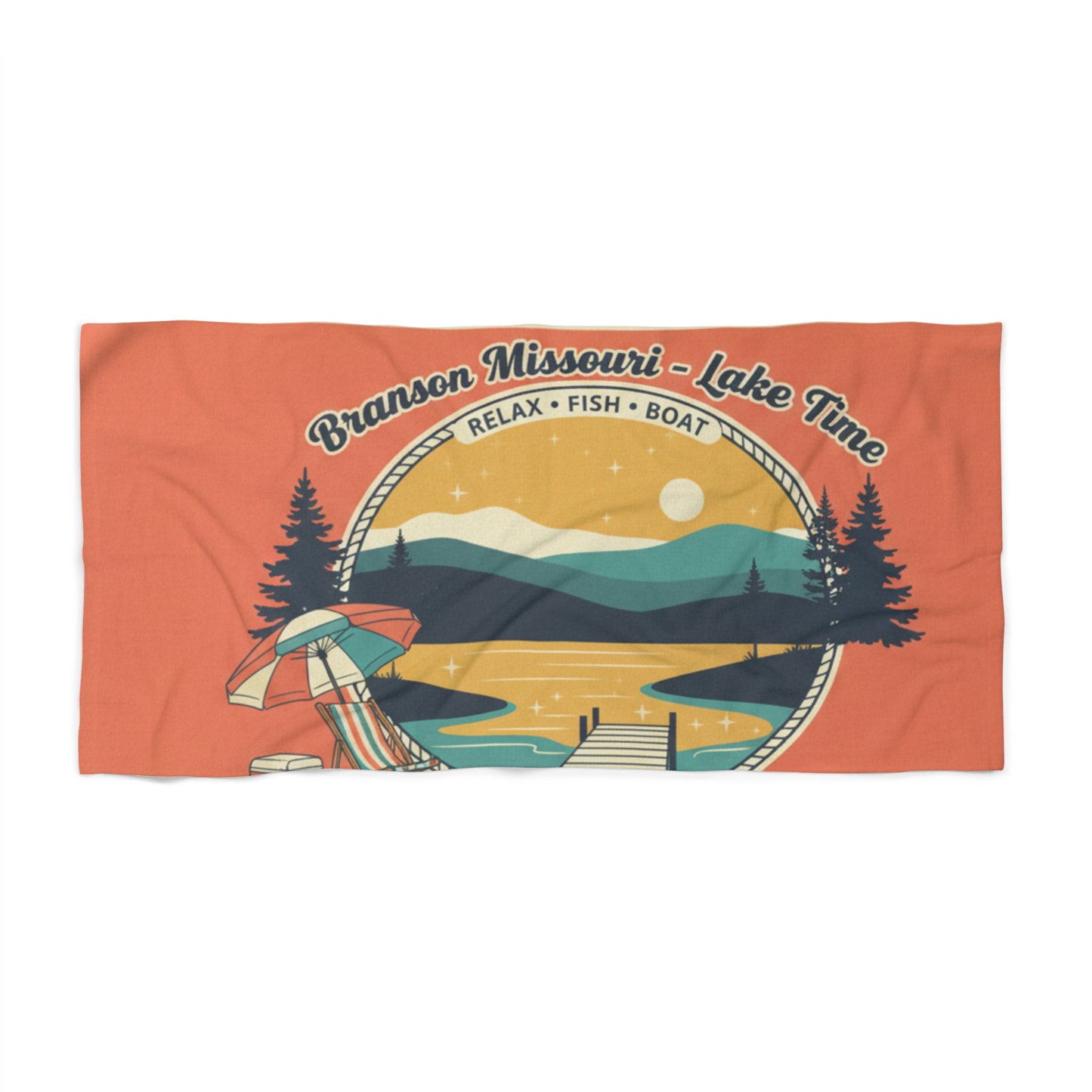 Branson Missouri Lake Time Beach Towel – Retro Lake Scene Relax Fish Boat