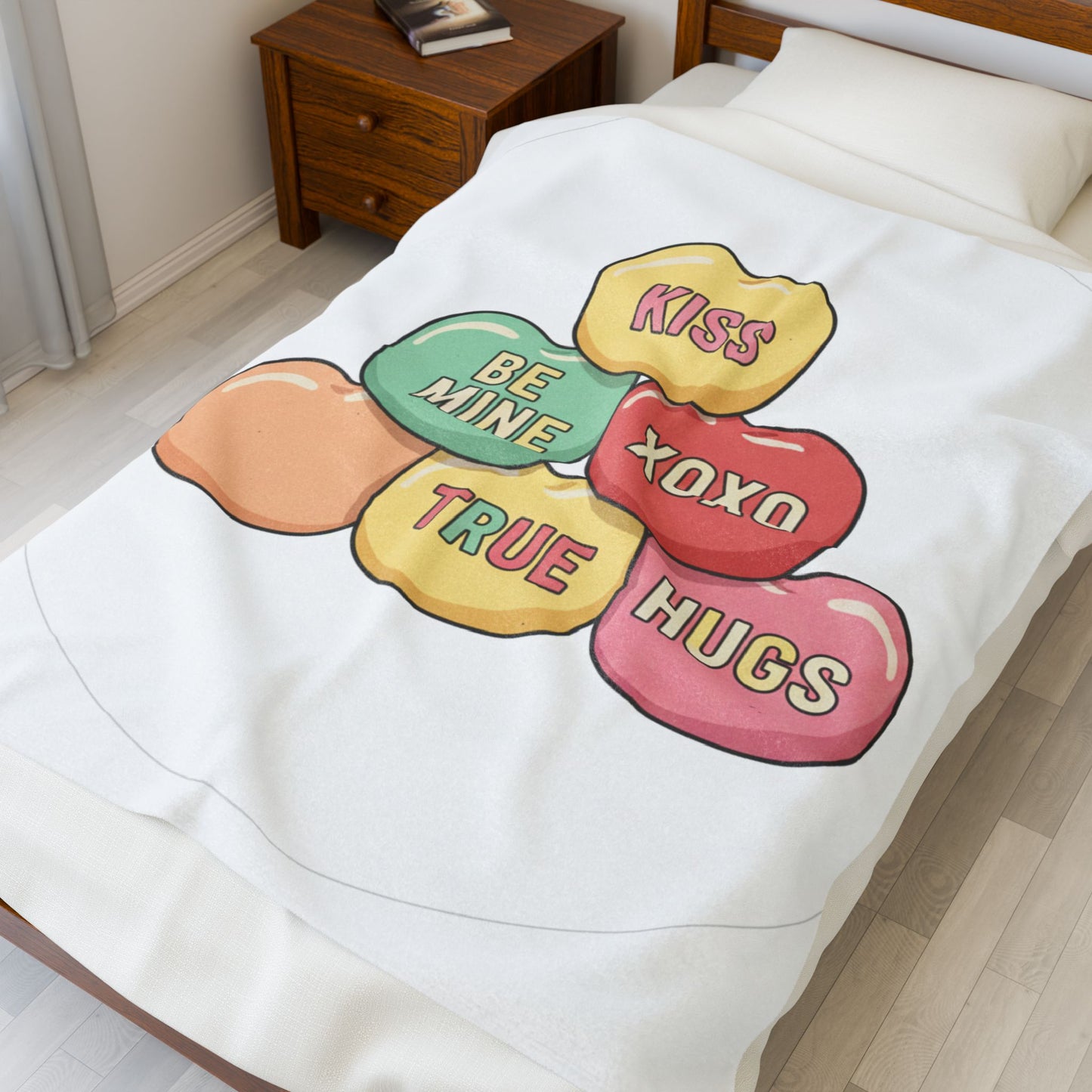 Valentine Conversation Heart Plush Blanket — 'Kiss, Be Mine, XOXO, True, Hugs' Cozy Throw